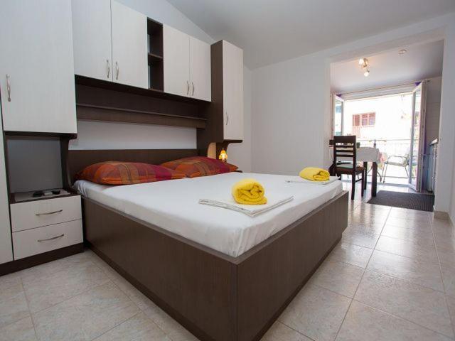 Apartmani Dana Makarska Ngoại thất bức ảnh
