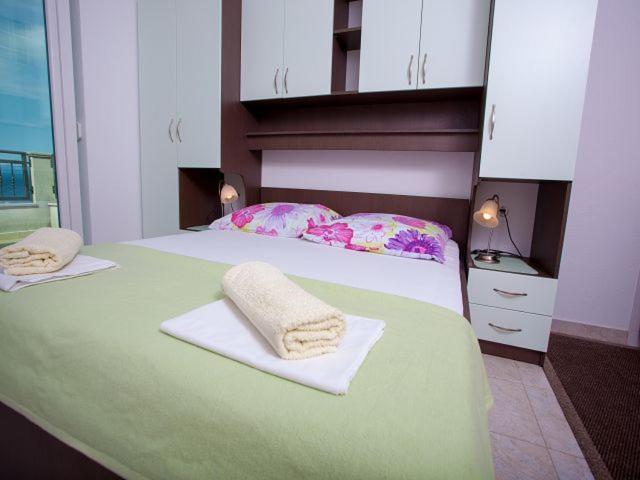 Apartmani Dana Makarska Ngoại thất bức ảnh