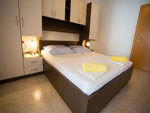 Apartmani Dana Makarska Ngoại thất bức ảnh
