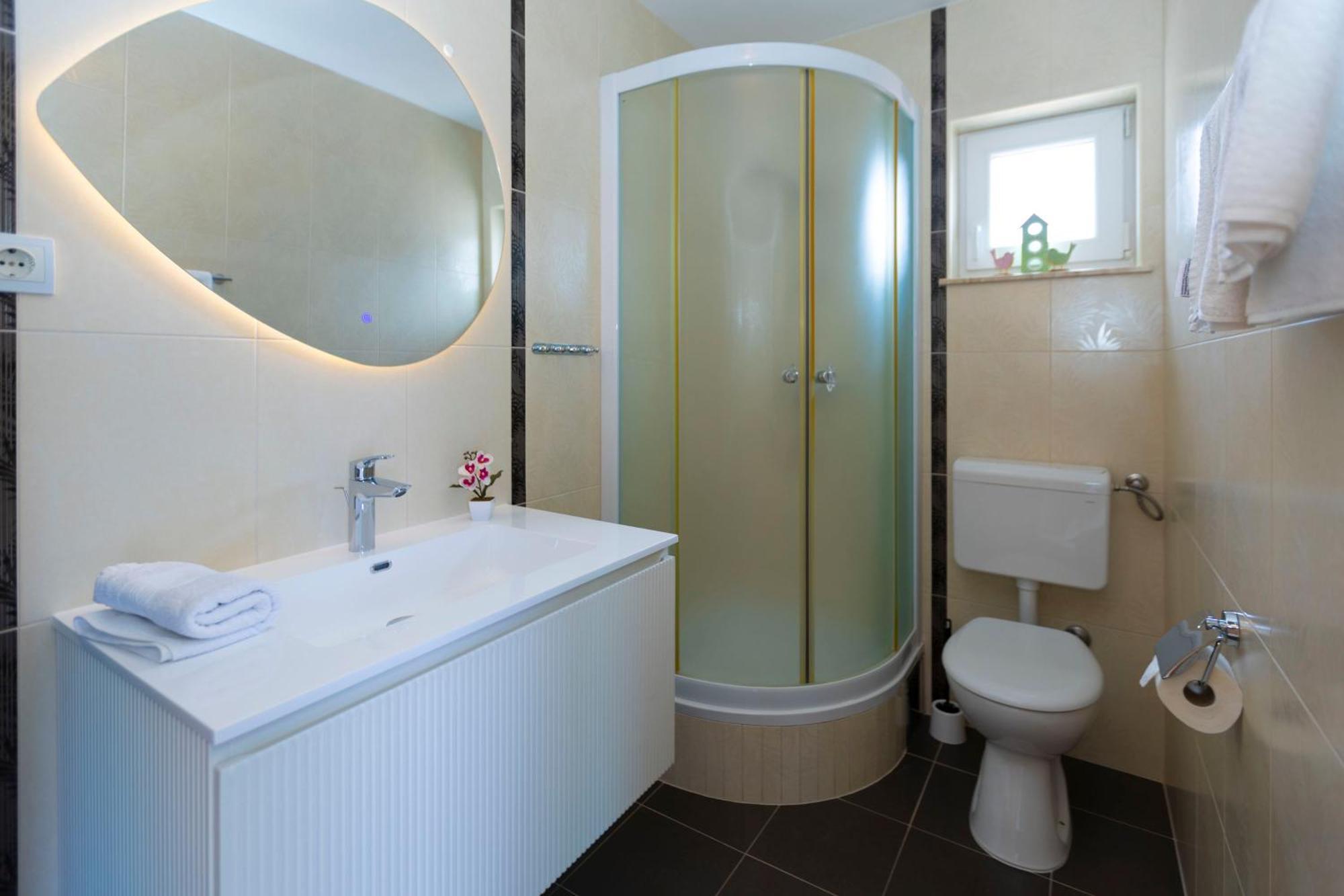 Apartmani Dana Makarska Ngoại thất bức ảnh